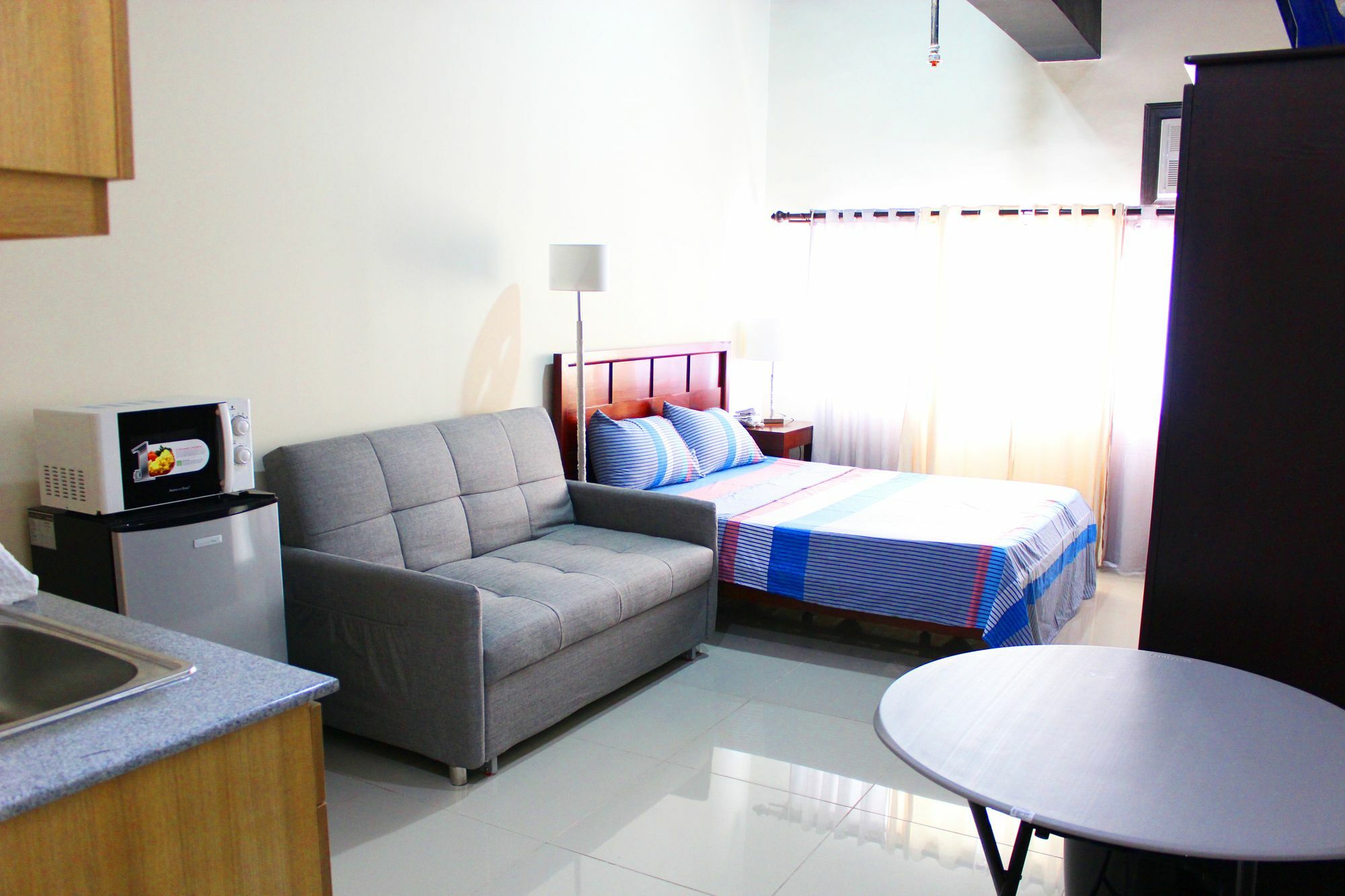Feel Great Stay Condotels - San Marino Cebu Ngoại thất bức ảnh