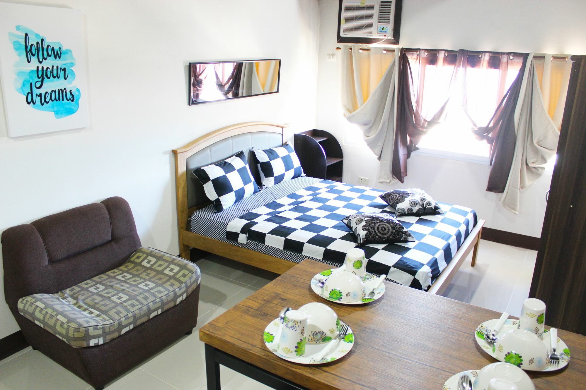 Feel Great Stay Condotels - San Marino Cebu Ngoại thất bức ảnh